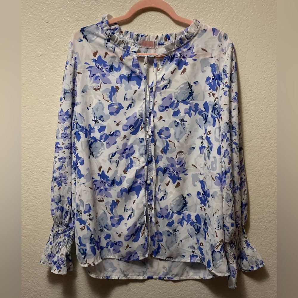 NWT Floral Blue Women's Top